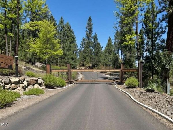 18xxx W Granite Springs Dr, Post Falls, ID 83854