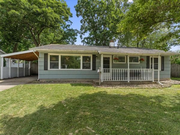3426 Oxford Lane, South Bend, IN 46615