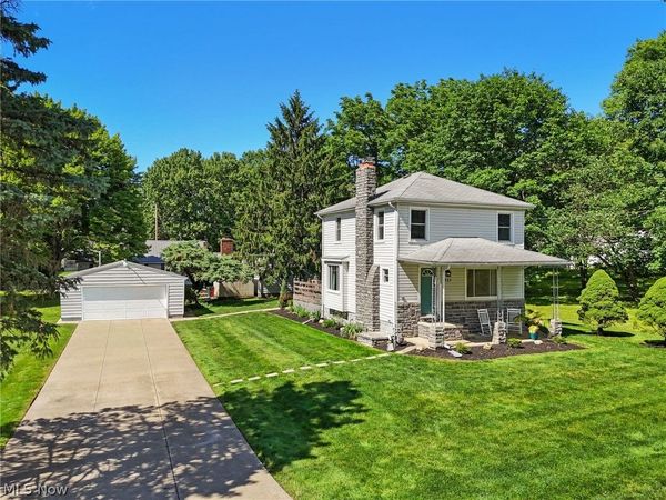327 Sewell Avenue , Akron, OH 44319