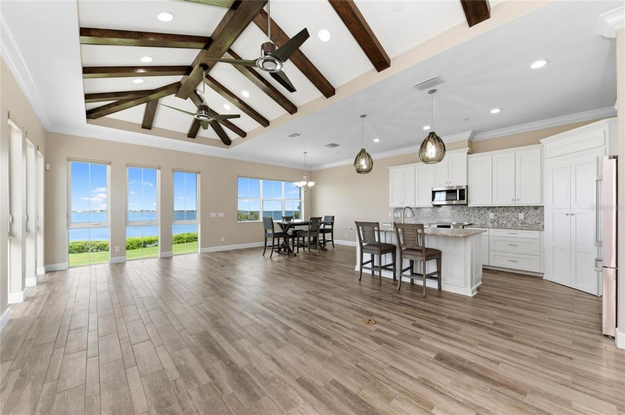 310 Compass Point Drive, Unit 201, Bradenton, FL 34209 Photo