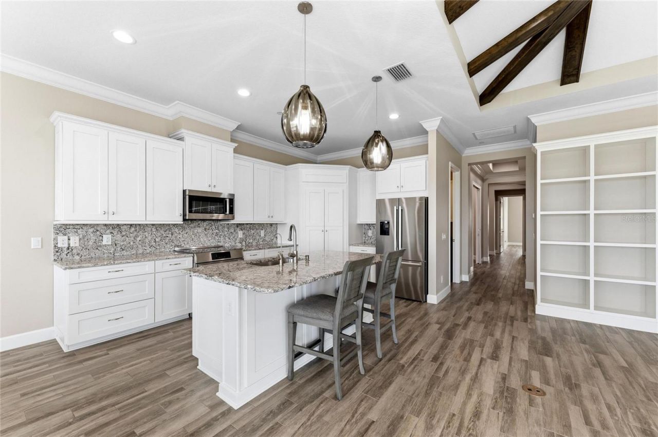 310 Compass Point Drive, Unit 201, Bradenton, FL 34209 Photo