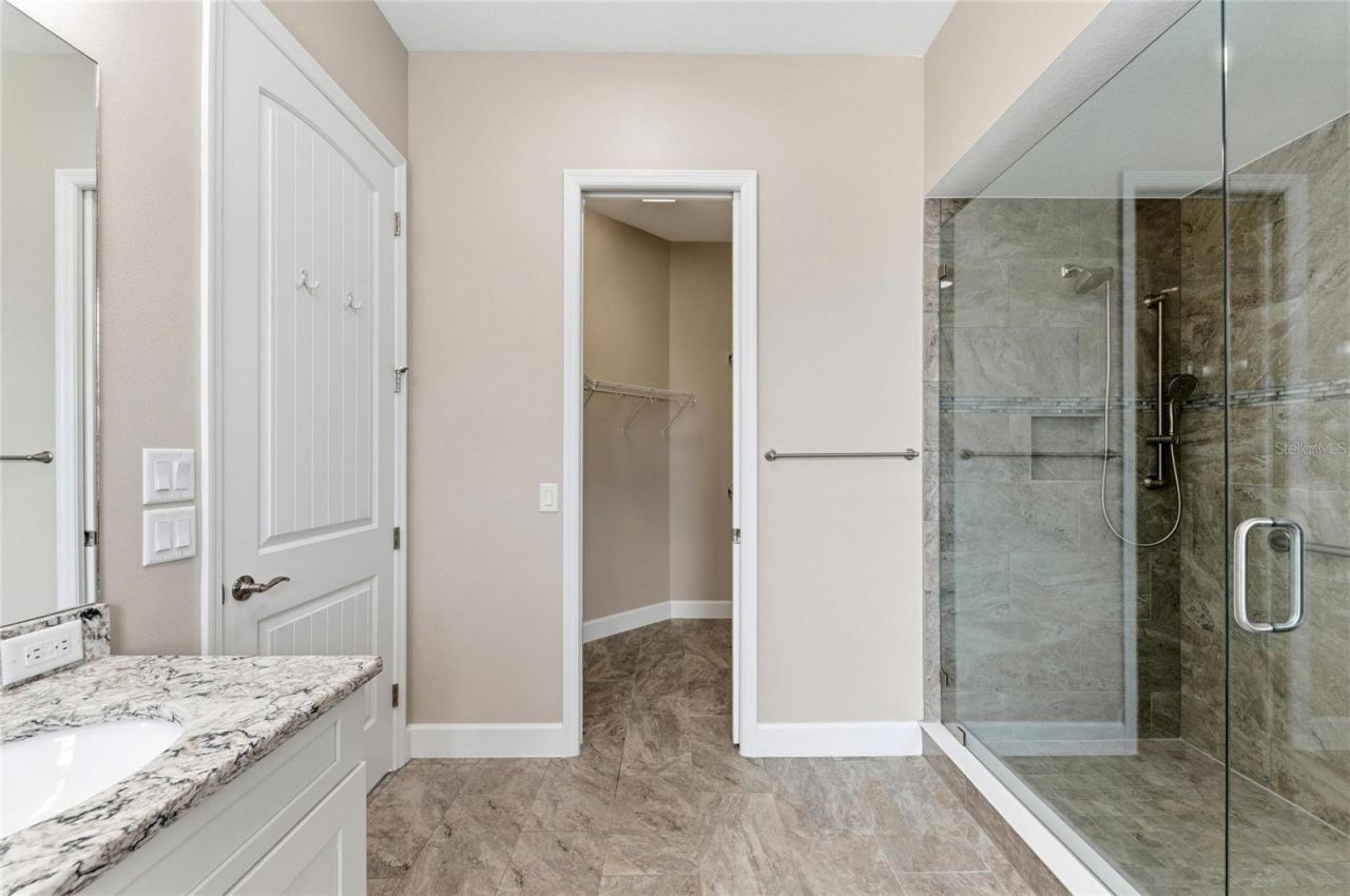 310 Compass Point Drive, Unit 201, Bradenton, FL 34209 Photo
