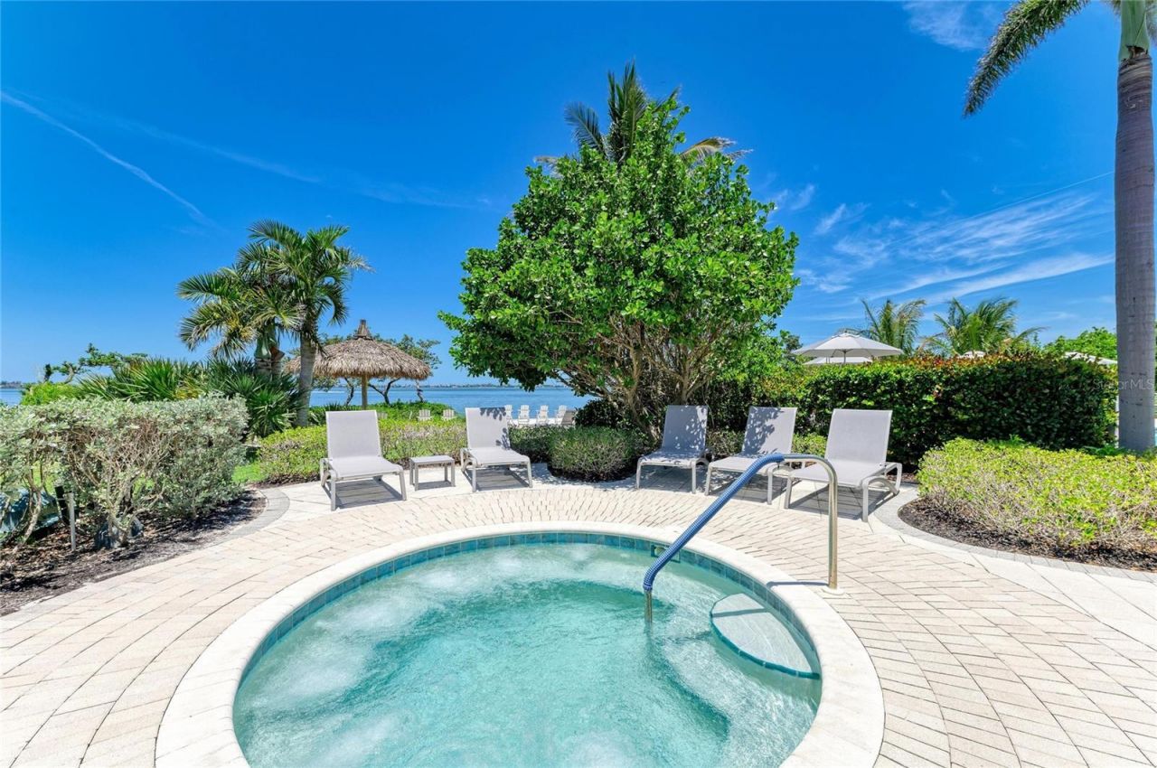 310 Compass Point Drive, Unit 201, Bradenton, FL 34209 Photo