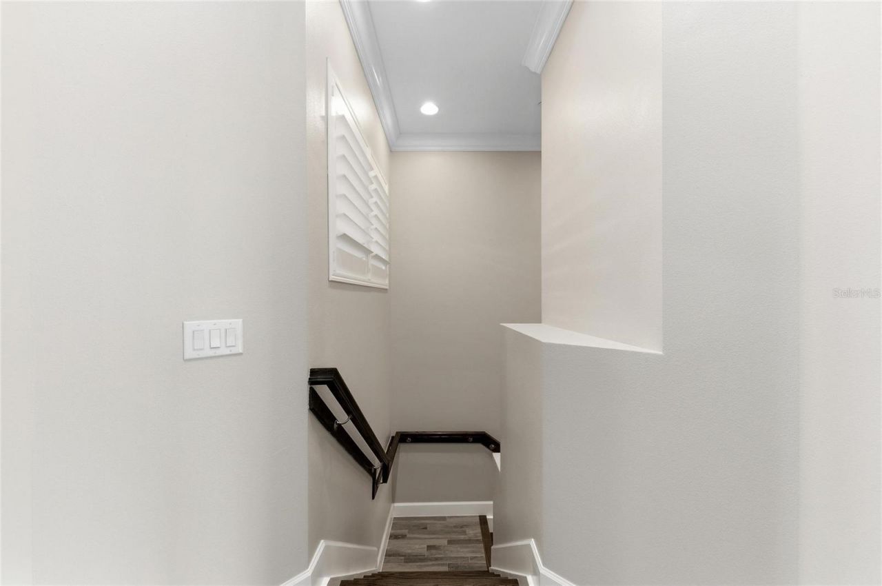 310 Compass Point Drive, Unit 201, Bradenton, FL 34209 Photo