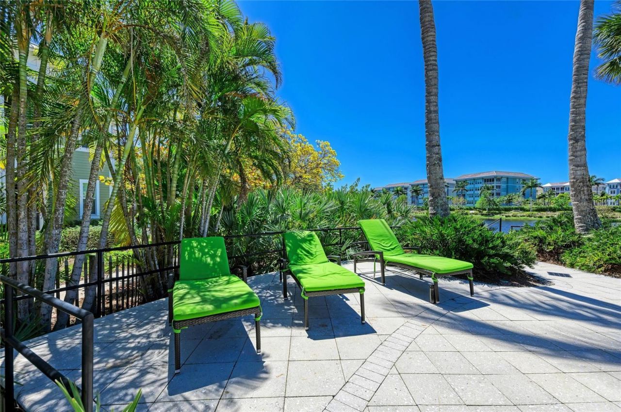 310 Compass Point Drive, Unit 201, Bradenton, FL 34209 Photo