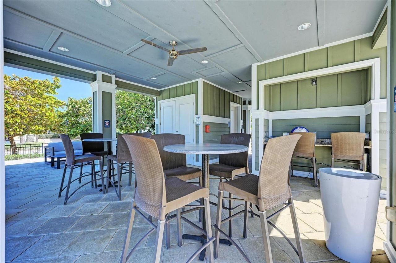310 Compass Point Drive, Unit 201, Bradenton, FL 34209 Photo