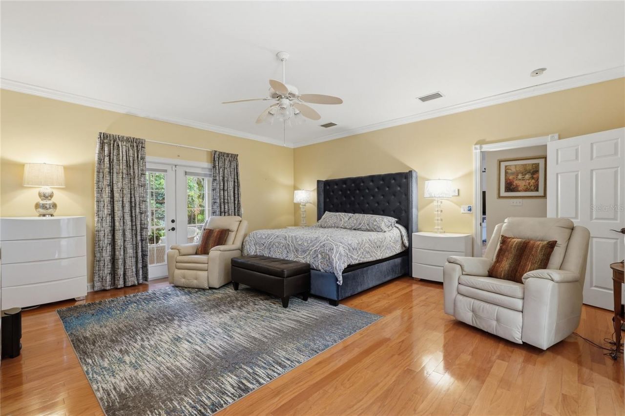 121 Harbor View Lane, Belleair Bluffs, FL 33770 Photo