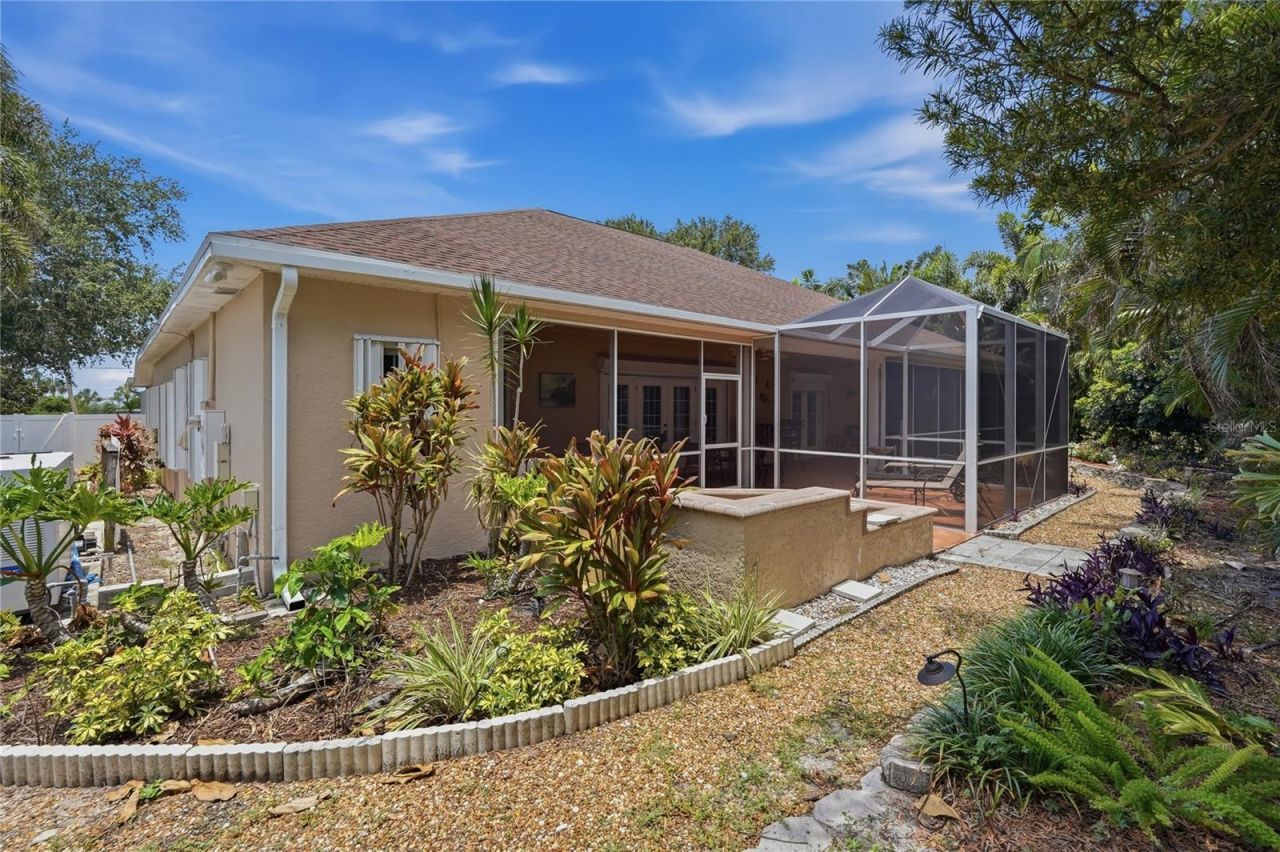 121 Harbor View Lane, Belleair Bluffs, FL 33770 Photo