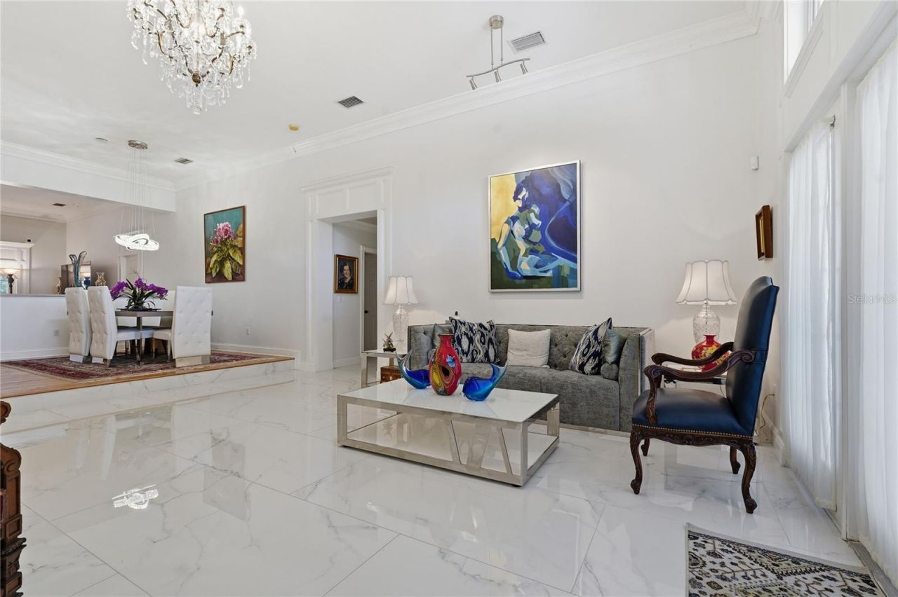 121 Harbor View Lane, Belleair Bluffs, FL 33770 Photo