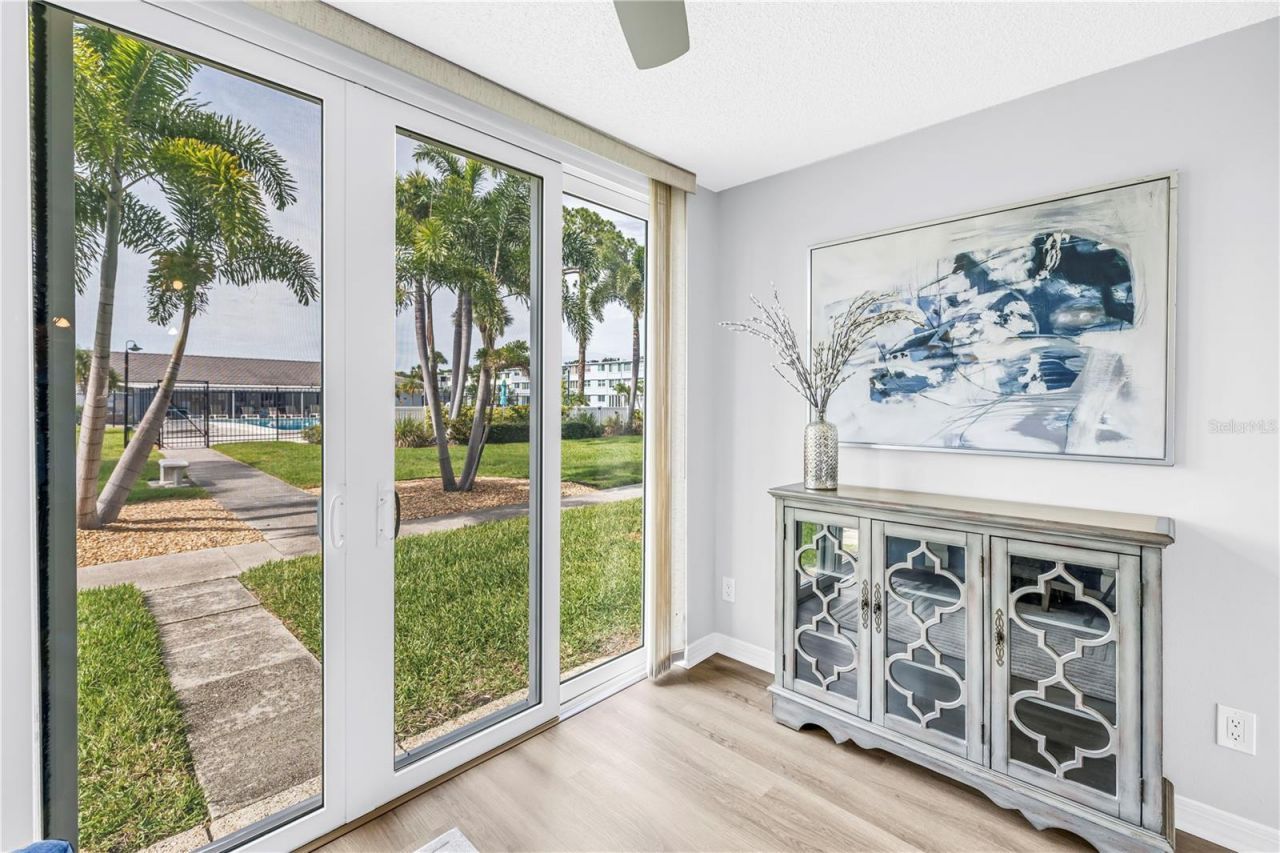 4715 Bay Street Ne, Unit 135, Saint Petersburg, FL 33703 Photo