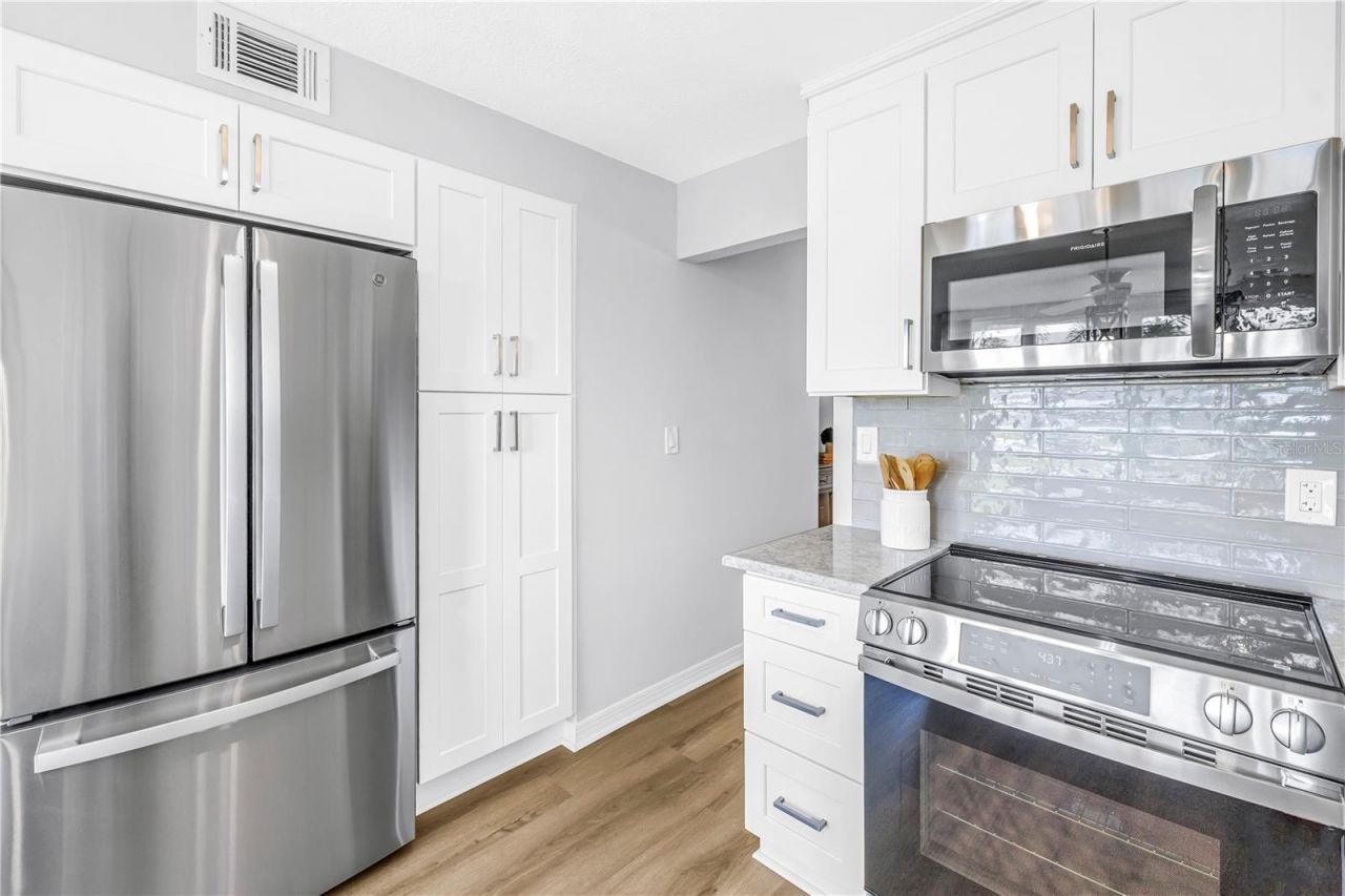 4715 Bay Street Ne, Unit 135, Saint Petersburg, FL 33703 Photo