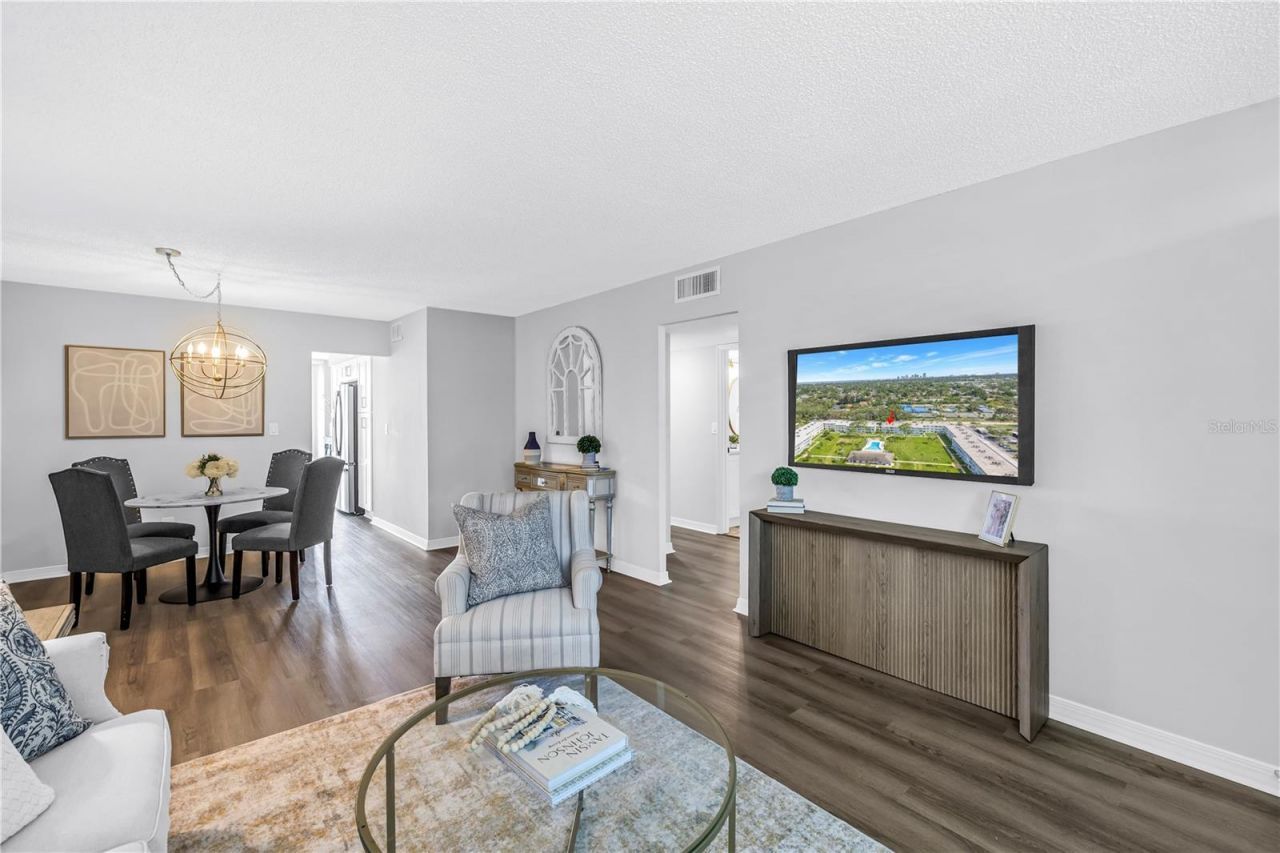 4715 Bay Street Ne, Unit 135, Saint Petersburg, FL 33703 Photo