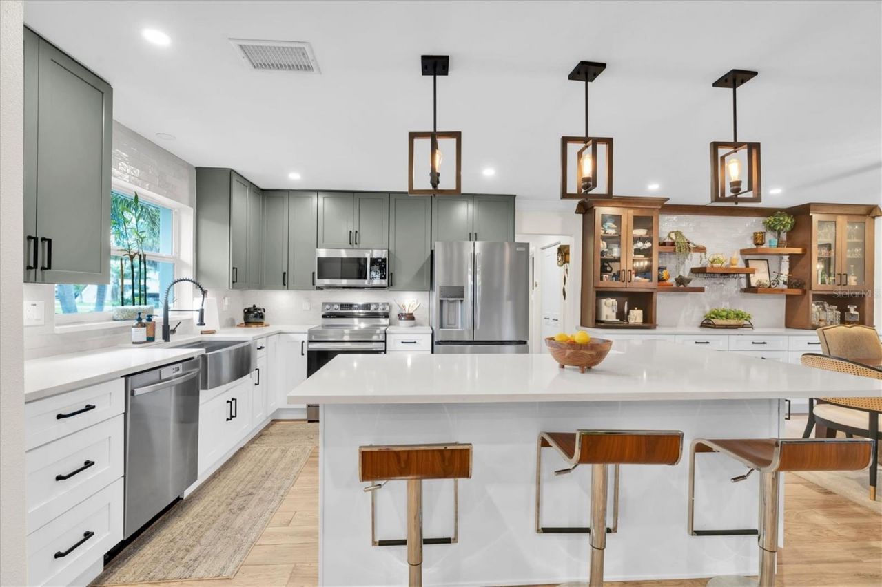 1625 North Dakota Avenue Ne, Saint Petersburg, FL 33703 Photo