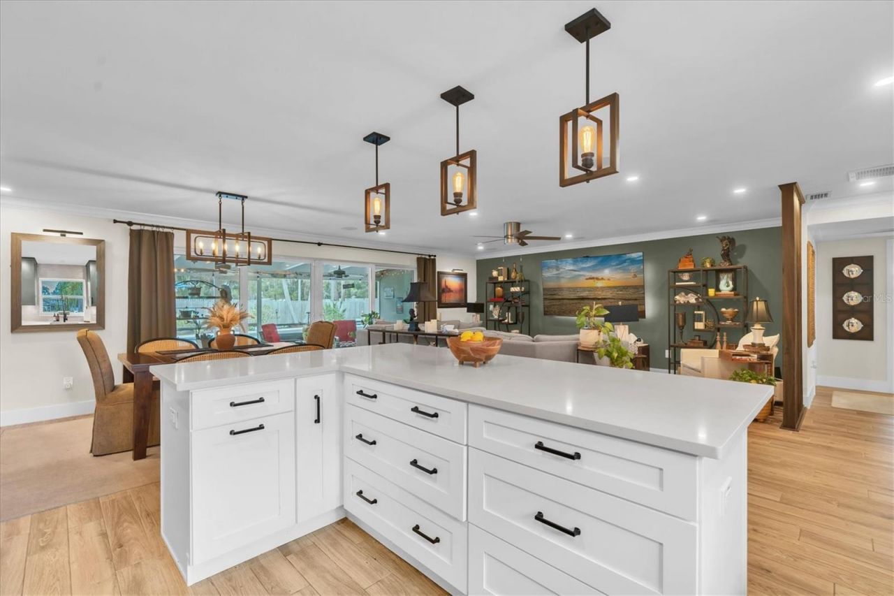 1625 North Dakota Avenue Ne, Saint Petersburg, FL 33703 Photo