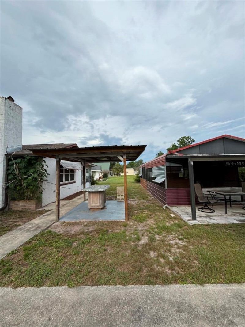 919 Cr 482d, Lake Panasoffkee, FL 33538 Photo