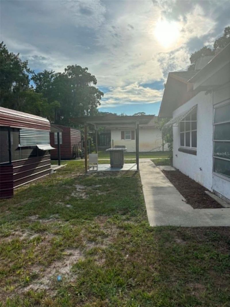 919 Cr 482d, Lake Panasoffkee, FL 33538 Photo
