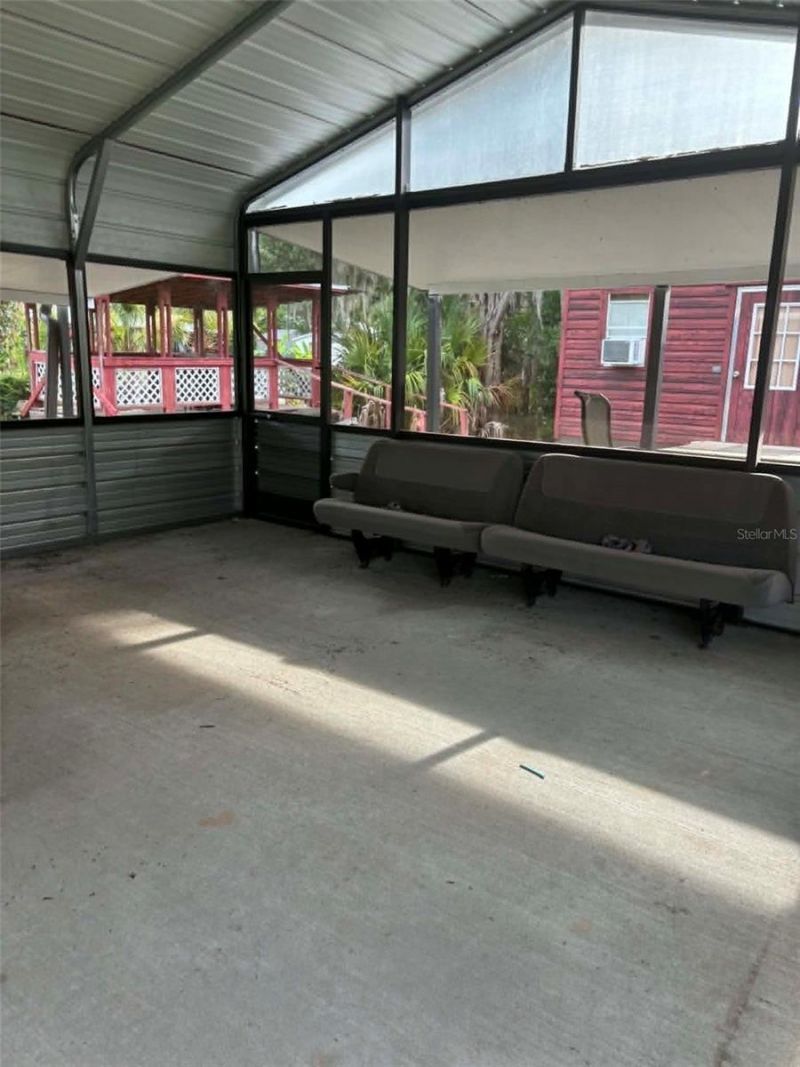 919 Cr 482d, Lake Panasoffkee, FL 33538 Photo