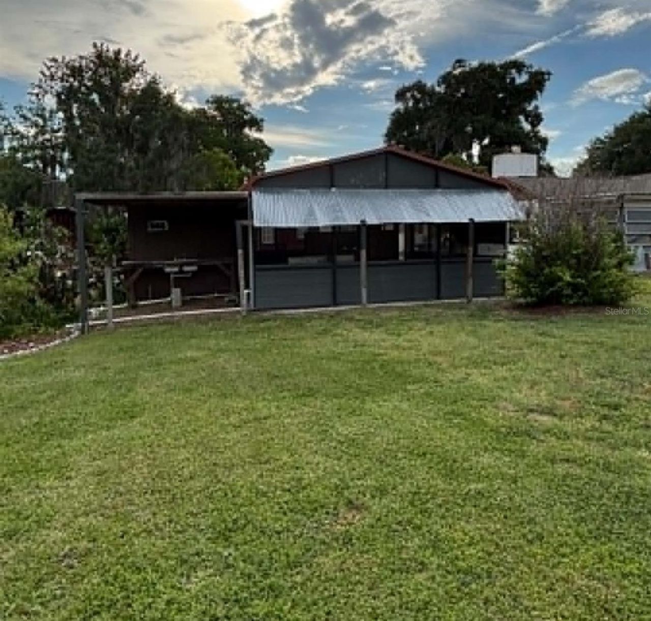 919 Cr 482d, Lake Panasoffkee, FL 33538 Photo