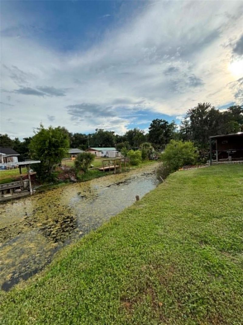 919 Cr 482d, Lake Panasoffkee, FL 33538 Photo