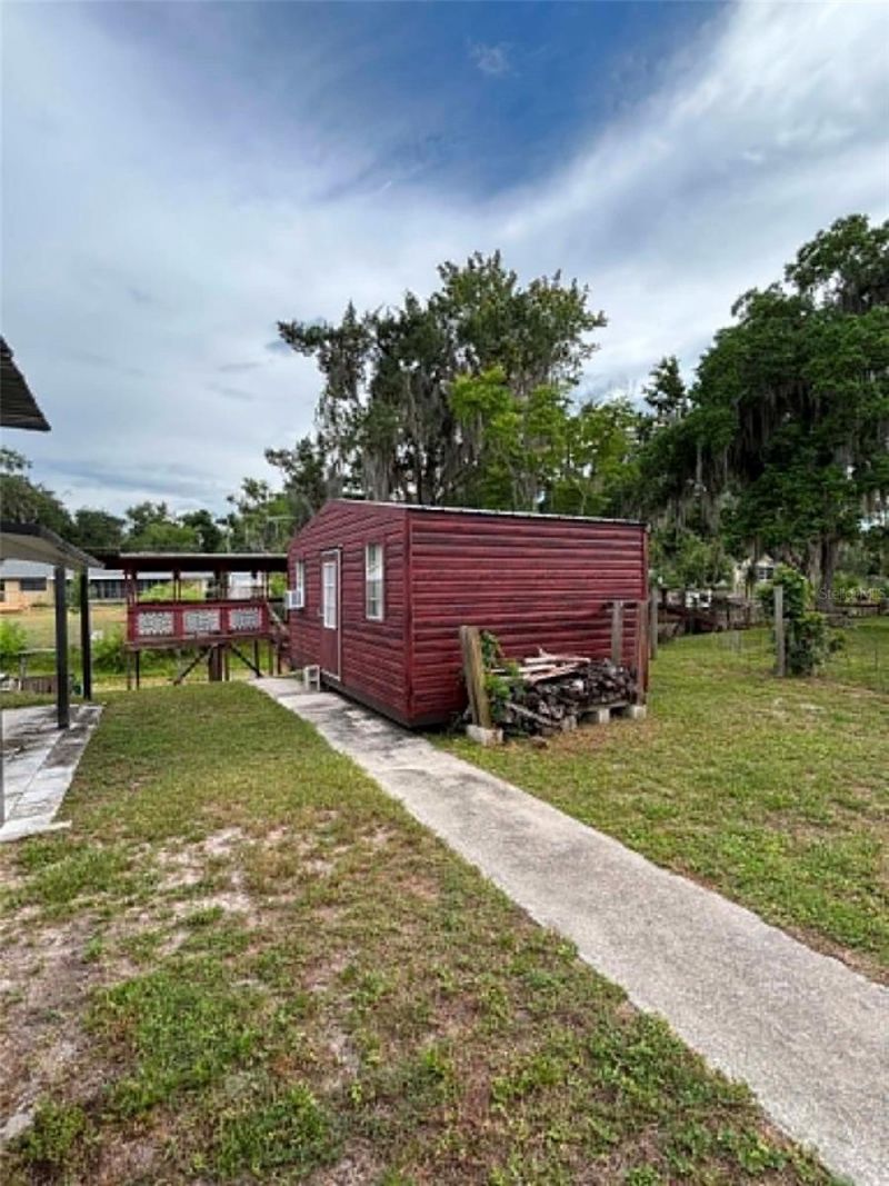919 Cr 482d, Lake Panasoffkee, FL 33538 Photo