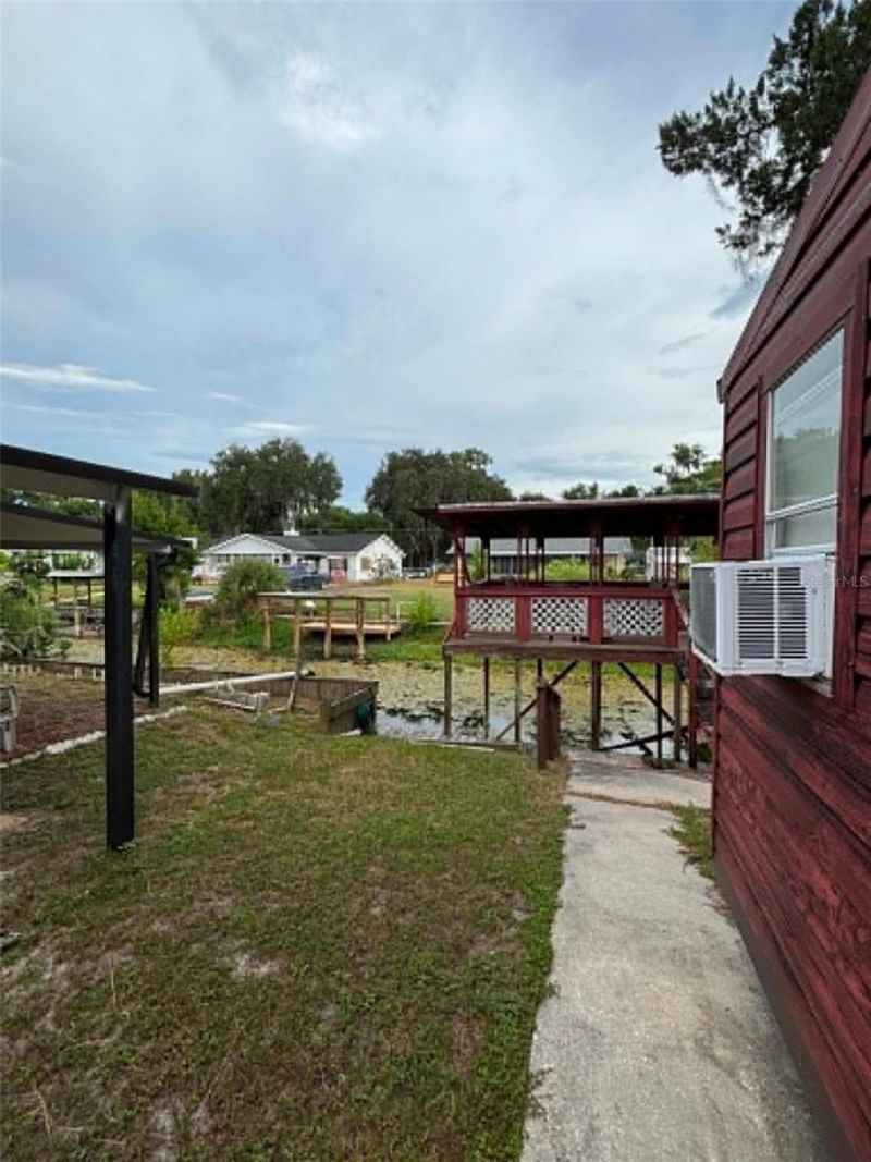 919 Cr 482d, Lake Panasoffkee, FL 33538 Photo