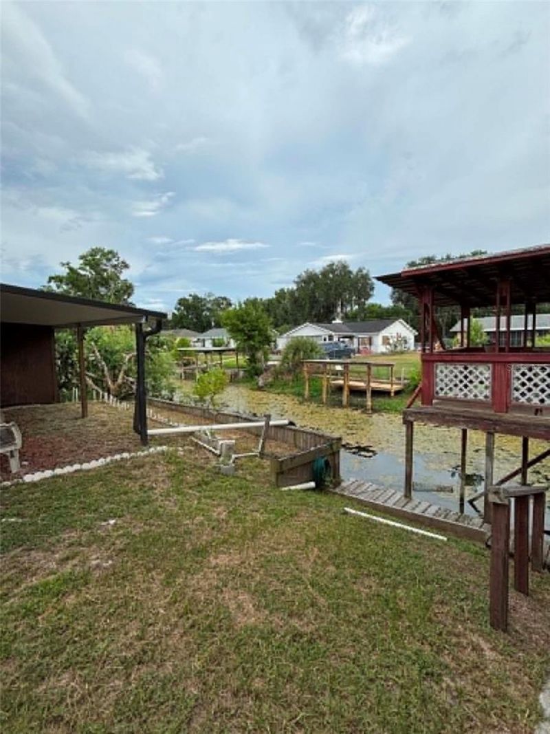 919 Cr 482d, Lake Panasoffkee, FL 33538 Photo