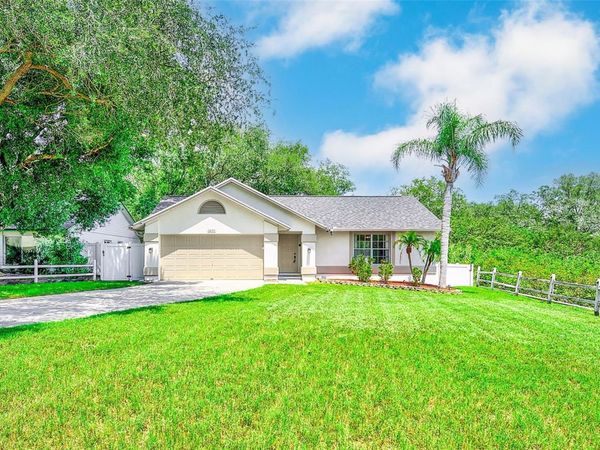 1400 CLUB DRIVE , TARPON SPRINGS, FL 34689