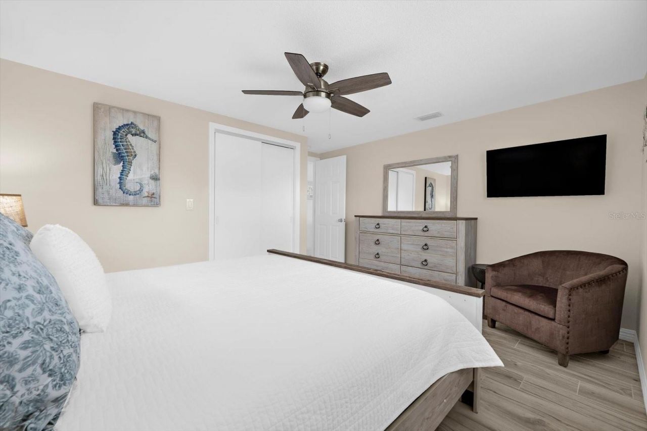 6154 Midnight Pass Road, Unit B1, Sarasota, FL 34242 Photo