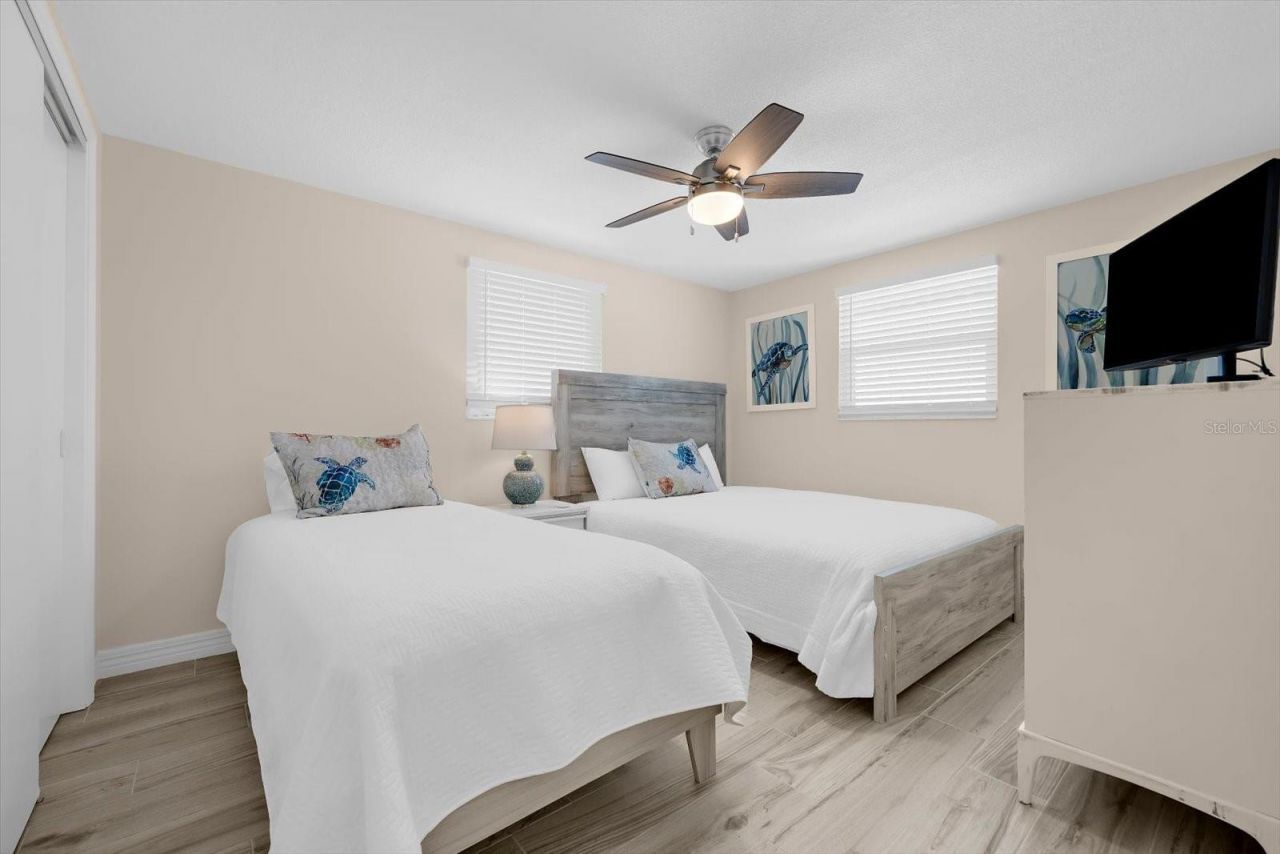 6154 Midnight Pass Road, Unit B1, Sarasota, FL 34242 Photo
