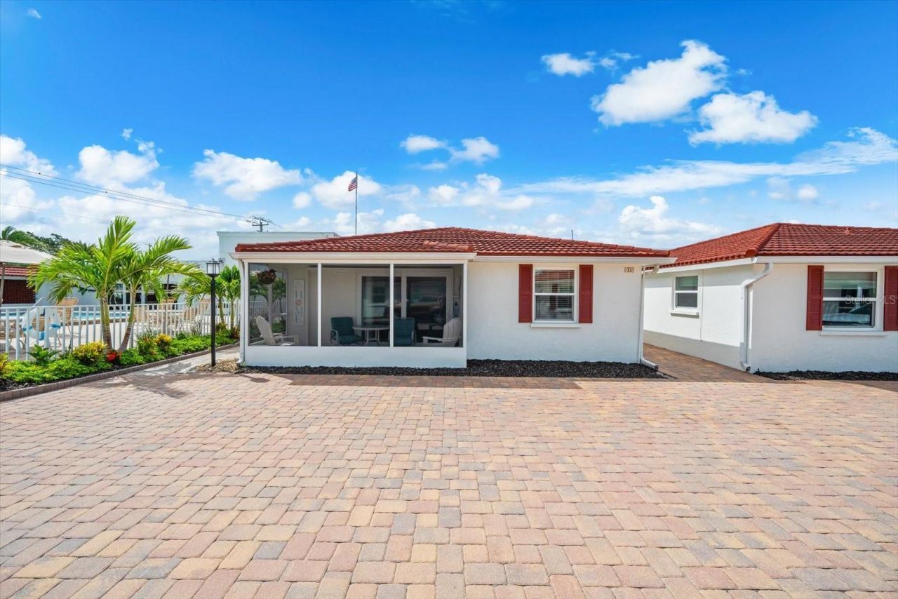 6154 Midnight Pass Road, Unit B1, Sarasota, FL 34242 Photo