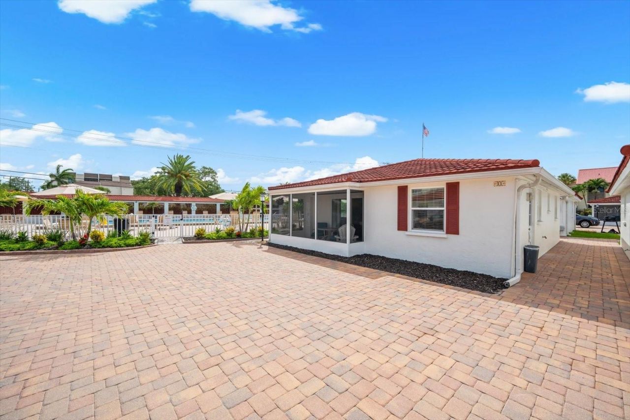 6154 Midnight Pass Road , Unit B1, Sarasota, FL 34242 Photo