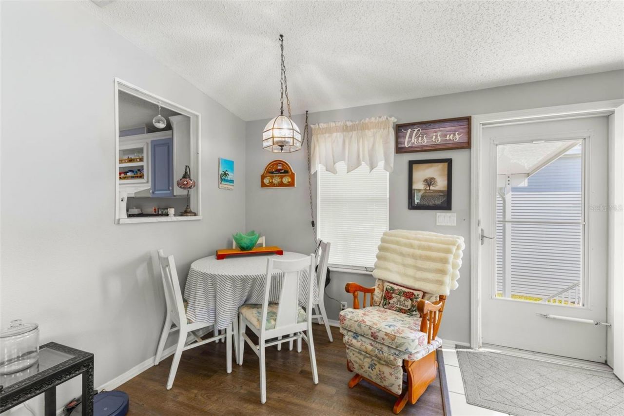 556 Mount Oak Avenue Ne, Unit 738, Saint Petersburg, FL 33702 Photo