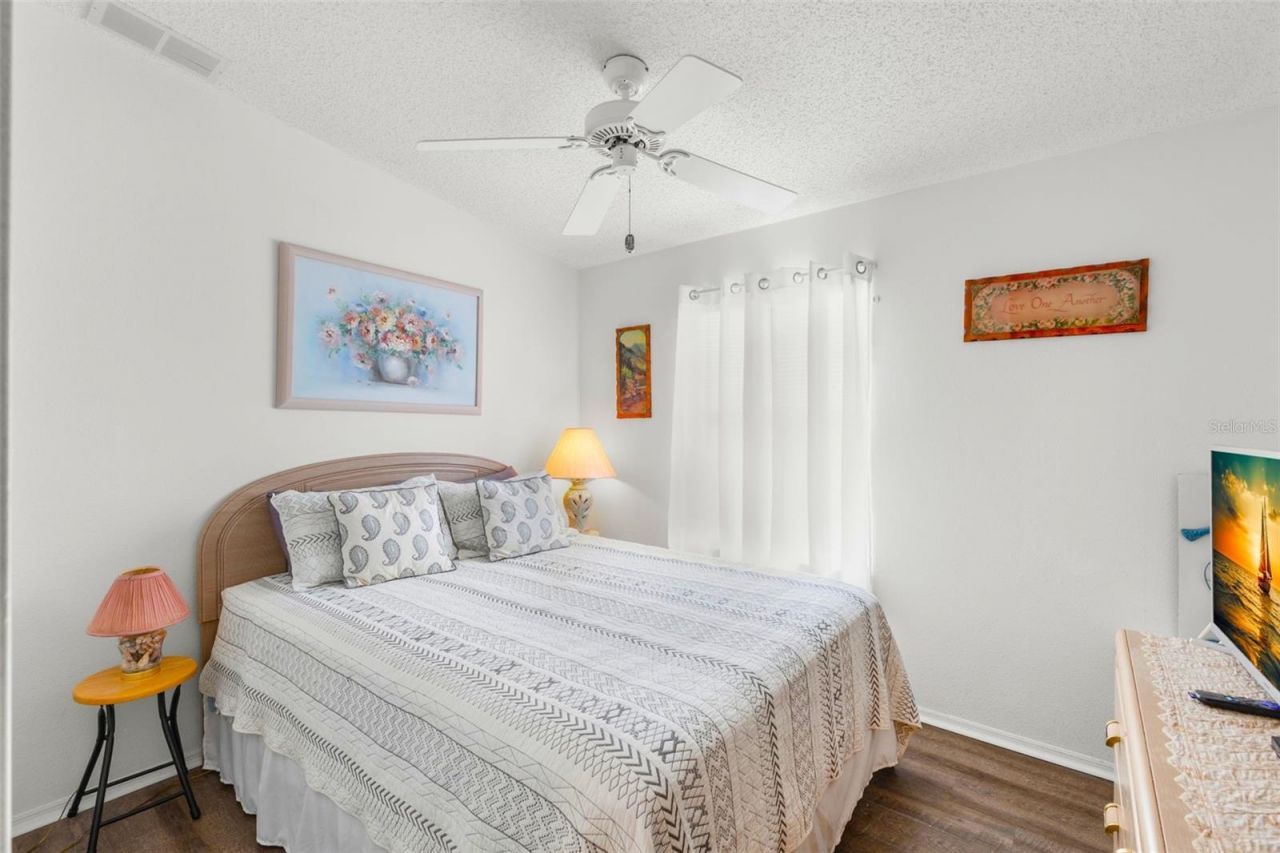 556 Mount Oak Avenue Ne, Unit 738, Saint Petersburg, FL 33702 Photo