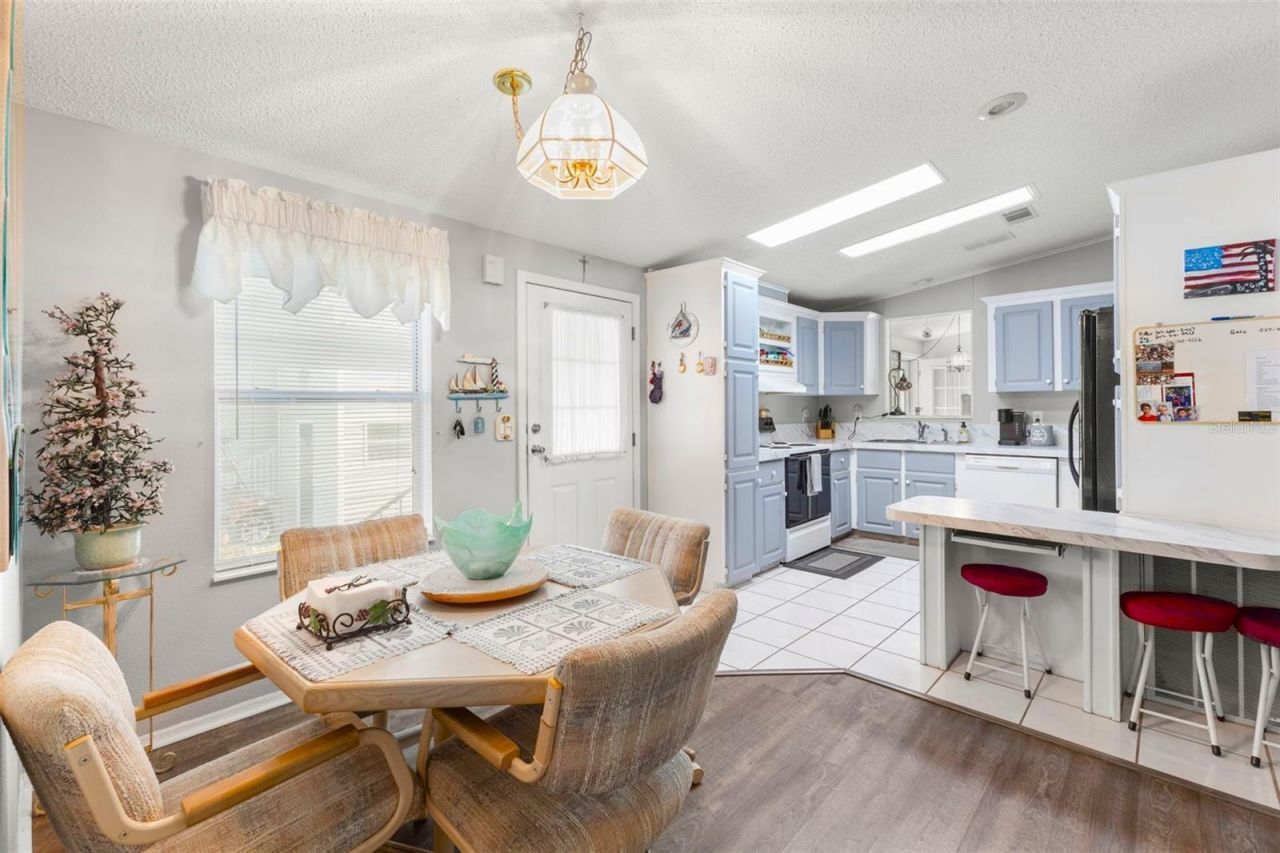556 Mount Oak Avenue Ne, Unit 738, Saint Petersburg, FL 33702 Photo
