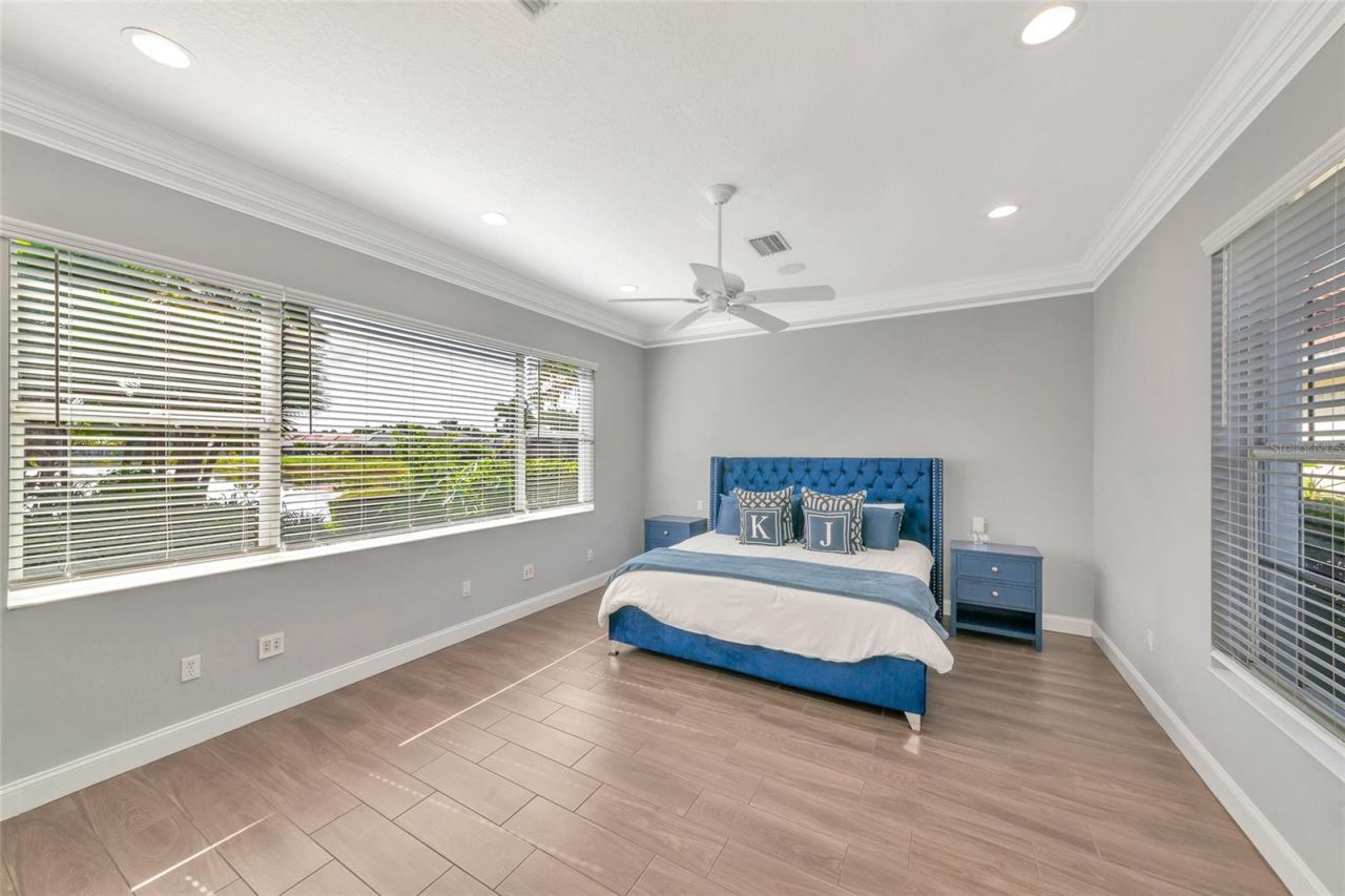 4941 Three Oaks Boulevard , Sarasota, FL 34233 Photo