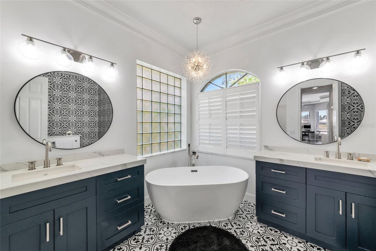 4941 Three Oaks Boulevard , Sarasota, FL 34233 Photo