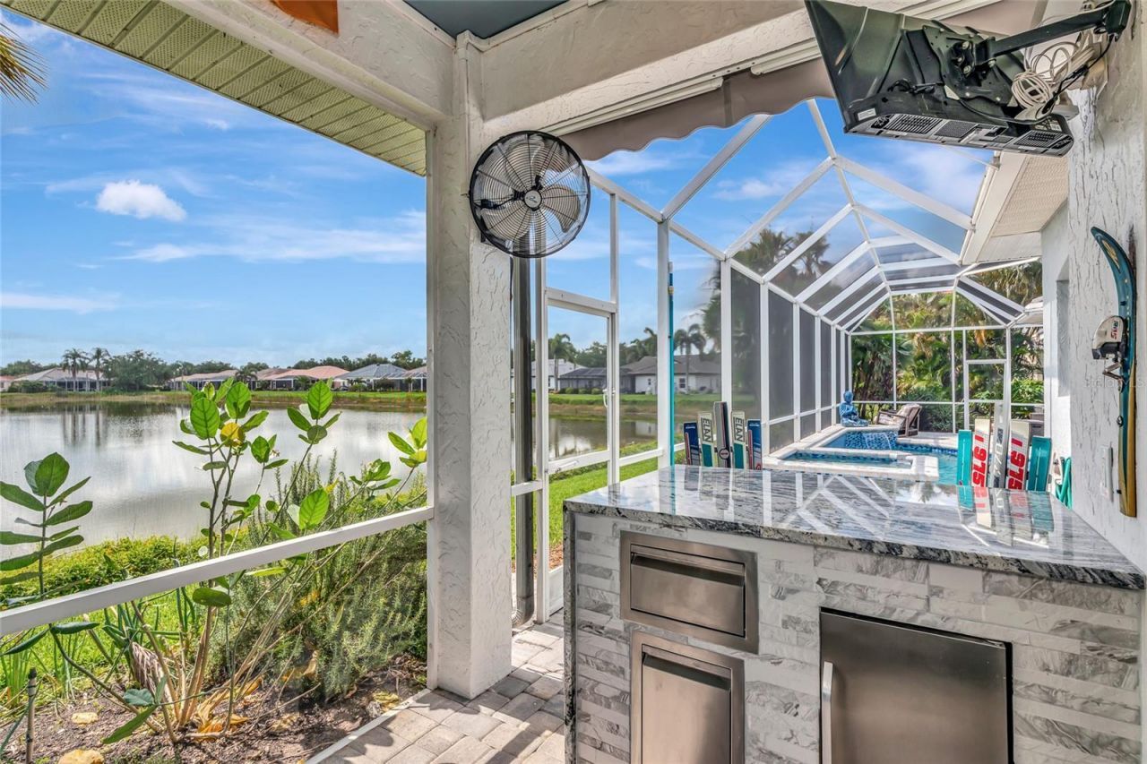 4941 Three Oaks Boulevard , Sarasota, FL 34233 Photo
