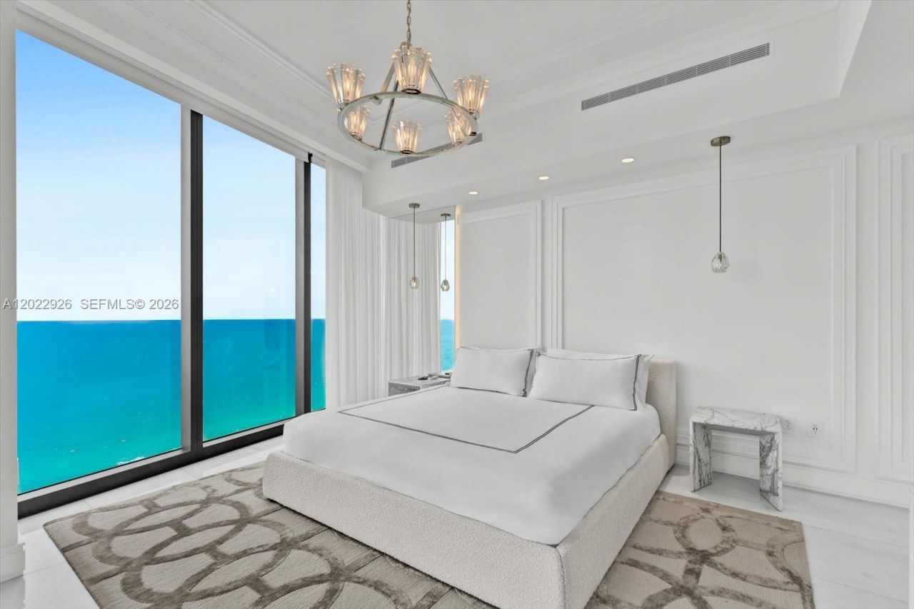 17901 Collins Ave , Unit 1801, Sunny Isles Beach, FL 33160 Photo