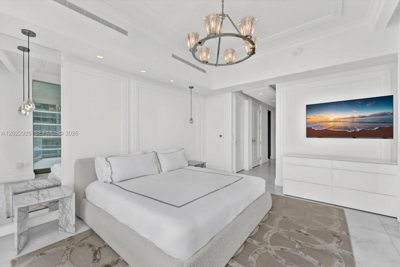 17901 Collins Ave , Unit 1801, Sunny Isles Beach, FL 33160 Photo