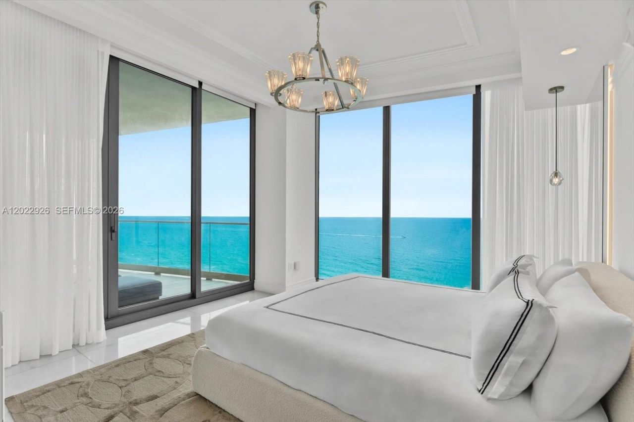 17901 Collins Ave , Unit 1801, Sunny Isles Beach, FL 33160 Photo