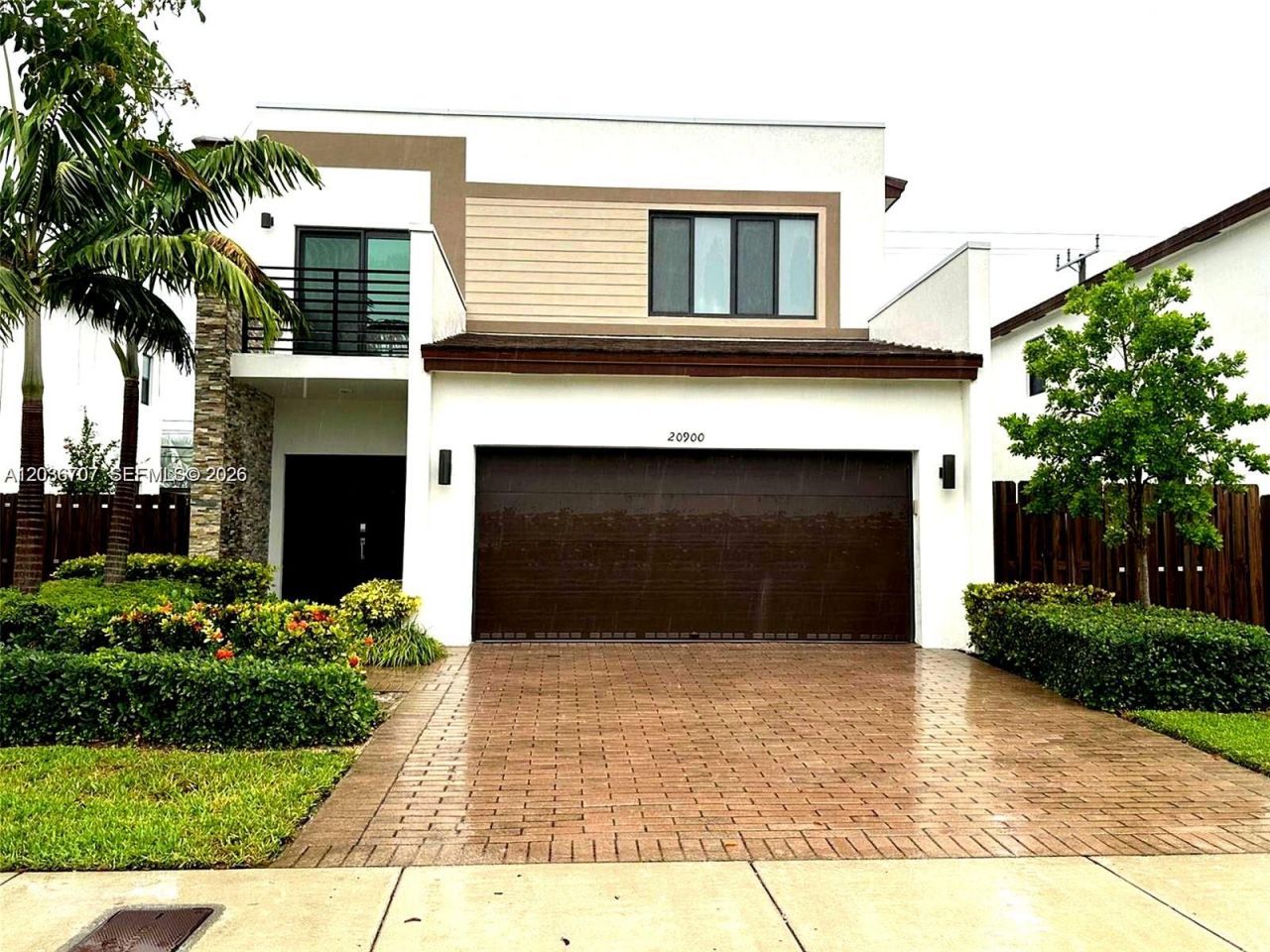 20900 NE 2nd Ct, Miami, FL 33179 Photo