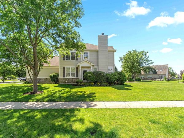 15822 Cove Circle , Plainfield, IL 60544