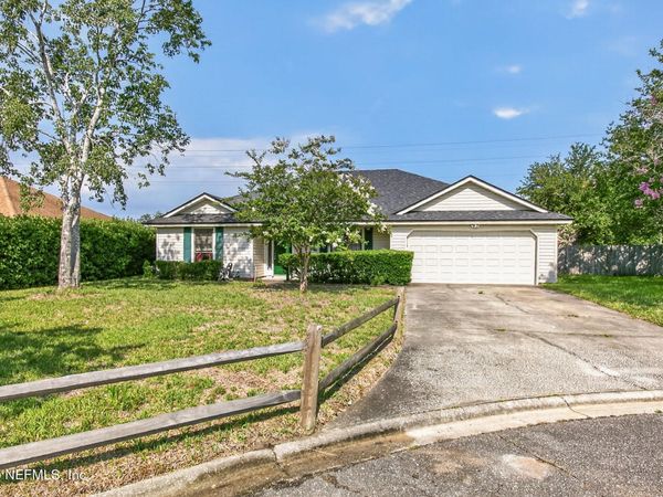 9733 N PEABODY Drive, Jacksonville, FL 32221