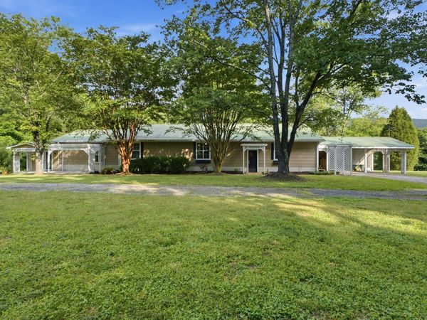 350 B Carden Street, Soddy Daisy, TN 37379