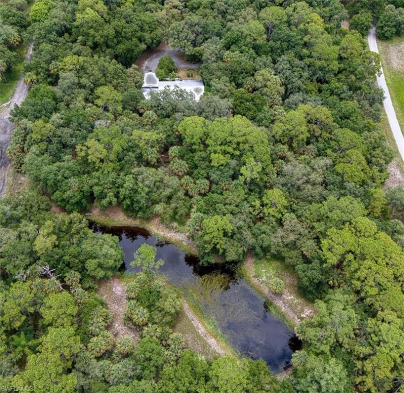 1205 Cr-830, Felda, FL 33930 Photo