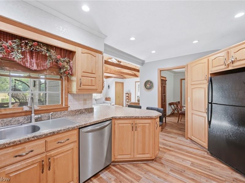 6511 Park Road , Leavittsburg, OH 44430 Photo 30