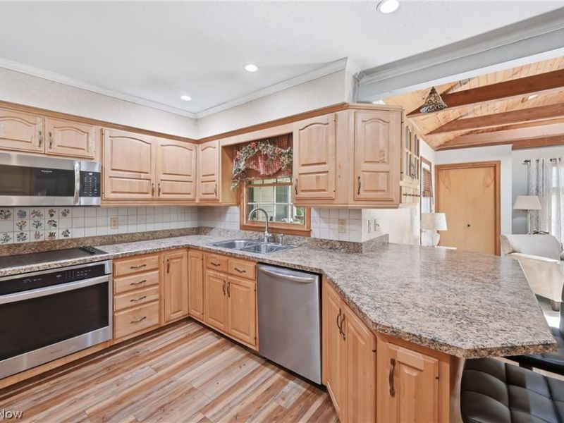 6511 Park Road , Leavittsburg, OH 44430 Photo 31