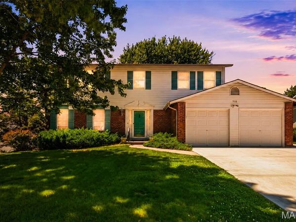 715 Westbridge Drive, St Peters, MO 63376