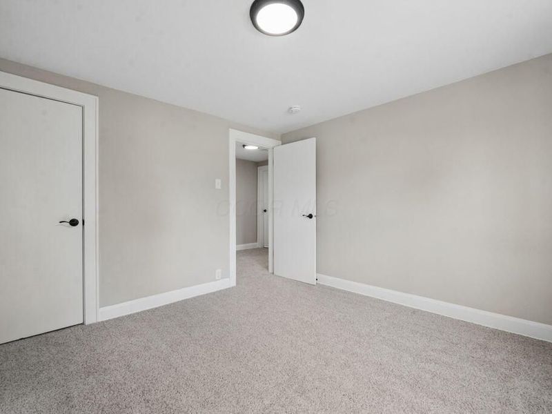 529 E Morrill Avenue , Columbus, OH 43207 Photo 16