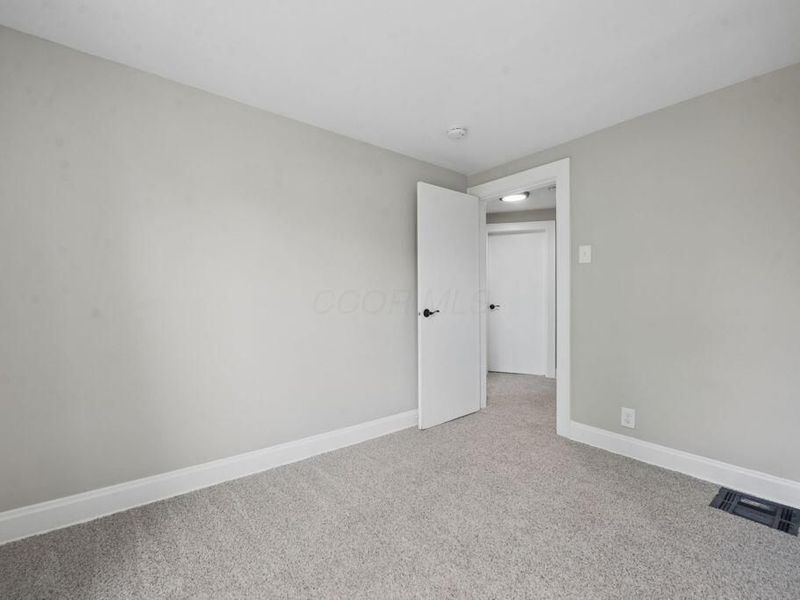 529 E Morrill Avenue , Columbus, OH 43207 Photo 24